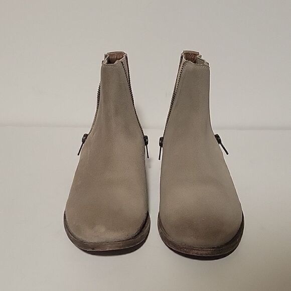 Frye Carly Zip Suede Ankle Boots - Picture 2 of 11